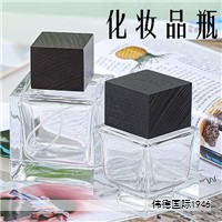 男生必备的三款高级木质香调香水推荐 男生必备的三款高级木质香调香水推荐