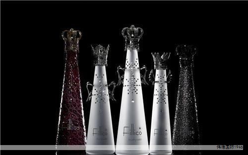 大家好,欢迎来到手工小达人系列。今天的挑战是用矿泉水瓶盖激发创意,与孩子一起动手打造两件有趣的作品:一对可爱的小兔子和一架简易的小飞机。跟着步骤来,动手就能玩出无限乐趣。 大家好,欢迎来到手工小达人系列。今天的挑战是用矿泉水瓶盖激发创意,与孩子一起动手打造两件有趣的作品:一对可爱的小兔子和一架简易的小飞机。跟着步骤来,动手就能玩出无限乐趣。