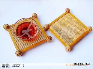 冬日木质香精选:六款值得收藏的香水 冬日木质香精选:六款值得收藏的香水