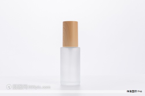 热水瓶的塞子是关键的密封与卫生部件，直接影响保温效果和使用体验。在日常选购中，材质的选择要兼顾密封性、耐用性与清洁维护的便利性。