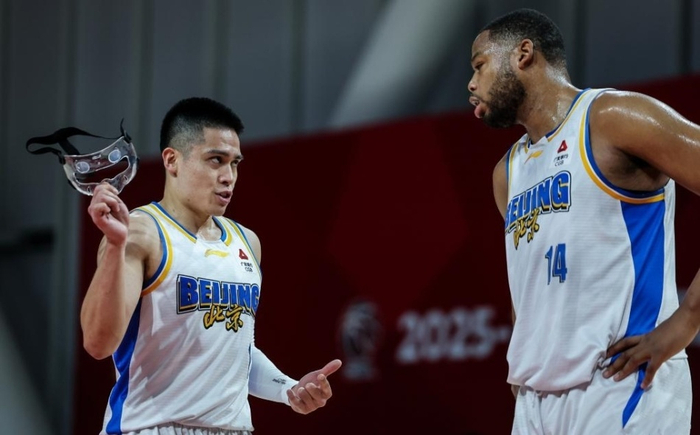 周琦罚球失误成败因 北京男篮2分惜败吉林